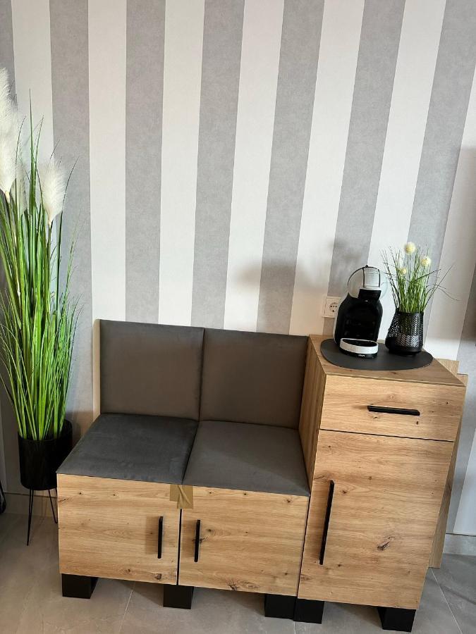 Fewo Sky21 * Langen Exklusives Appartment Vollausstattung / Zentrale Lage *Neu* Eksteriør billede